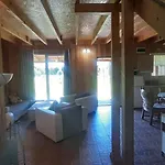 Mazurskie Wzgórze-domki Z Basenem Casa de Férias *