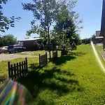 Mazurskie Wzgorze-domki Z Basenem *