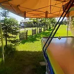 Mazurskie Wzgorze-domki Z Basenem