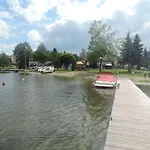 Mazurskie Wzgórze-domki Z Basenem Rydzewo (Gizycko)