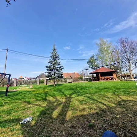 Mazurskie Wzgorze Casa de Férias Rydzewo (Gizycko)