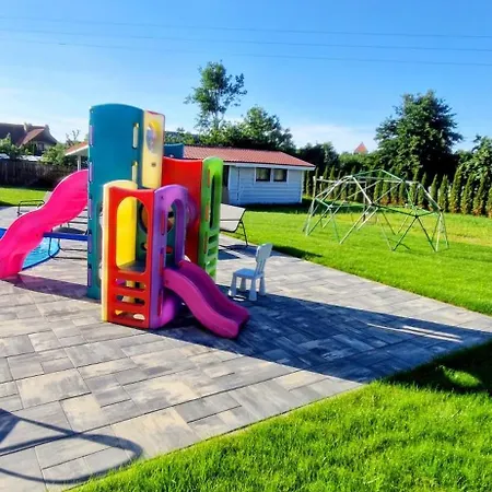 Mazurskie Wzgórze-domki Z Basenem Rydzewo (Gizycko)