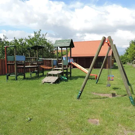 別荘 Mazurskie Wzgorze リジェボ