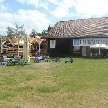 別荘 Mazurskie Wzgorze